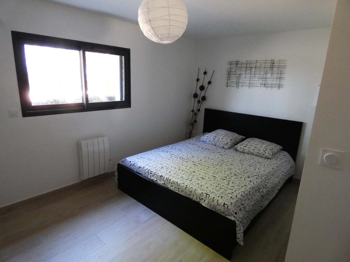 Proche Lac Du Salagou, Chambre Agreable Avec Salle D'Eau Et Wc Prive Lacoste (Herault) Exterior foto